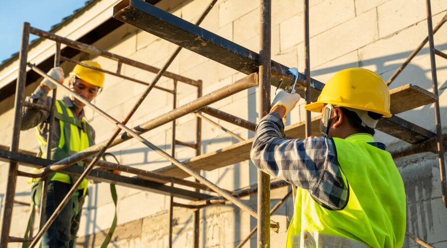 Professional Emergency Roof Repairs in Hiland, WY